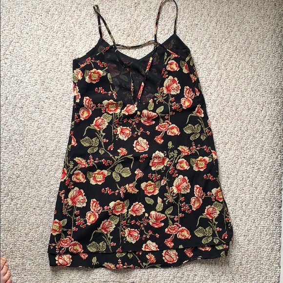 Dress - Picture 2 of 2